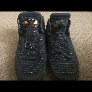 Air Jordan /Air Iixxx Flight Jordan Shoe